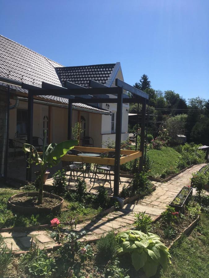 Jókai Vendégház Homokkomárom Exterior foto